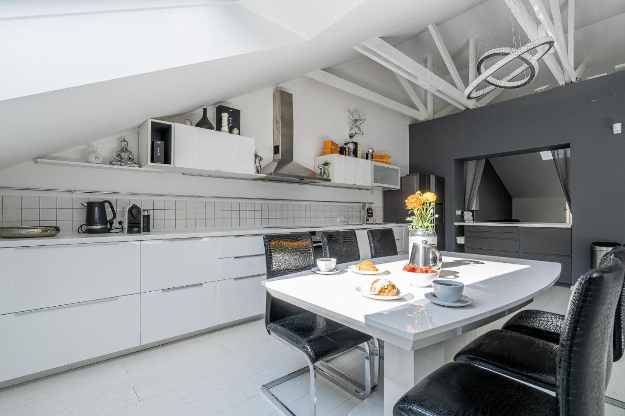 Grey House Apartment Vilnius Bagian luar foto